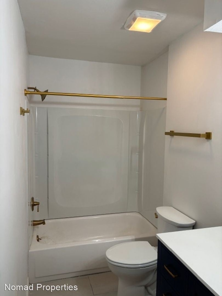 4406 E 68th St # 372 - Photo 2