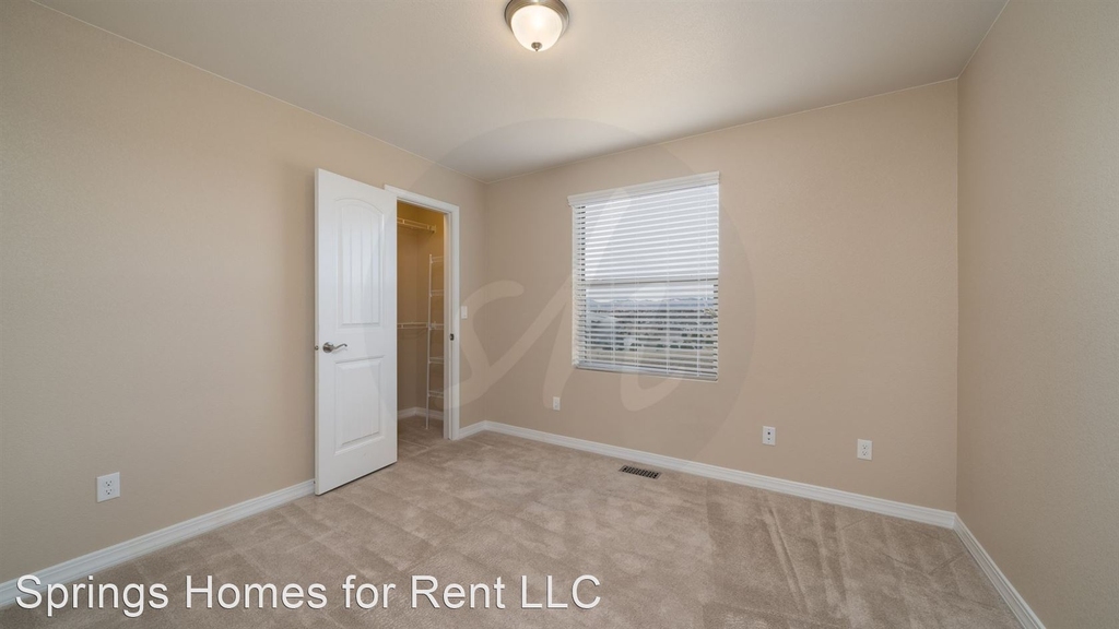 6516 Lucky Star Ln - Photo 6