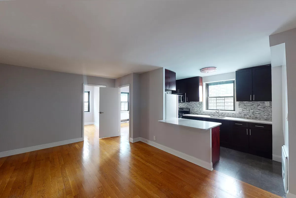 301 East 47th Street - Photo 5