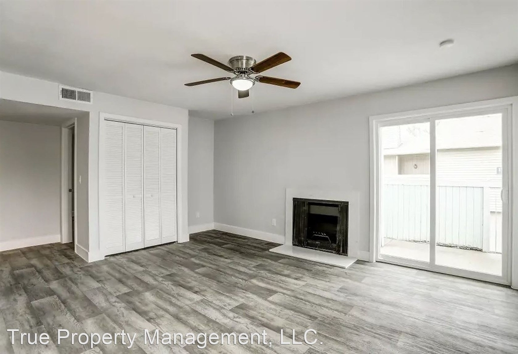 11141 Springhollow Rd. - Photo 10