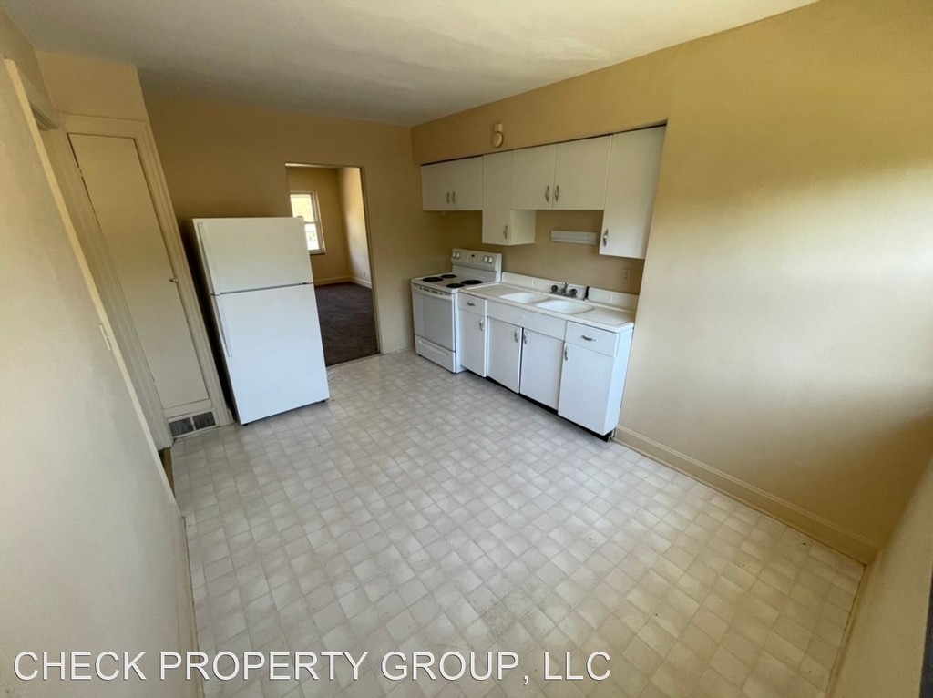 601 Plainview Avenue 4-plex - Photo 7