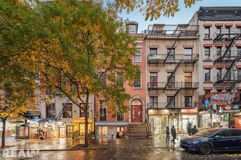20 St Marks Place - Photo 11