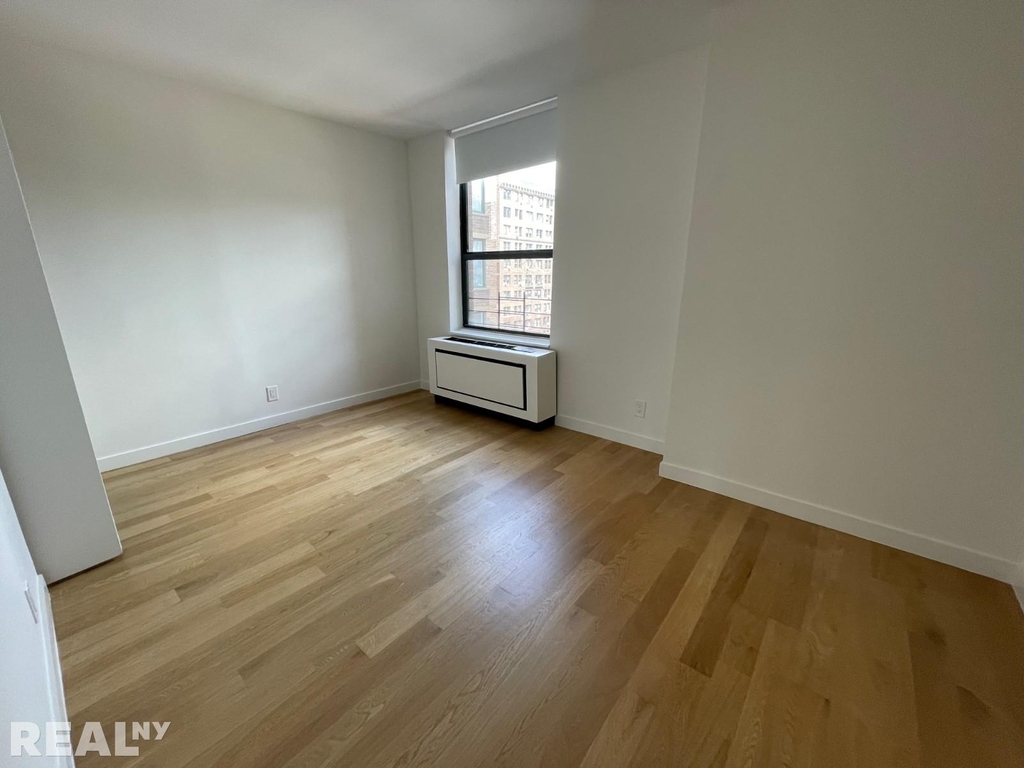 247 W 87th St - Photo 6