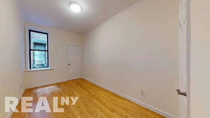 711 Second Avenue - Photo 5