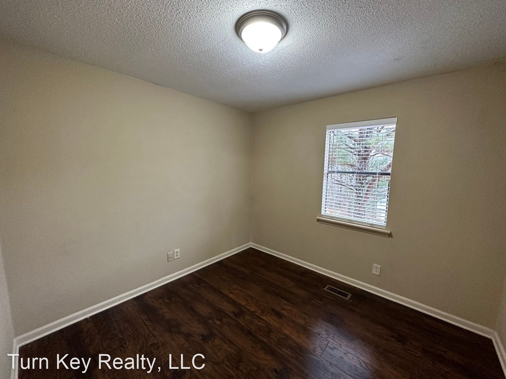 3113 Cobblestone Drive - Photo 6