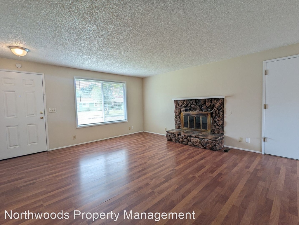 1727 N. Danebo Avenue - Photo 2