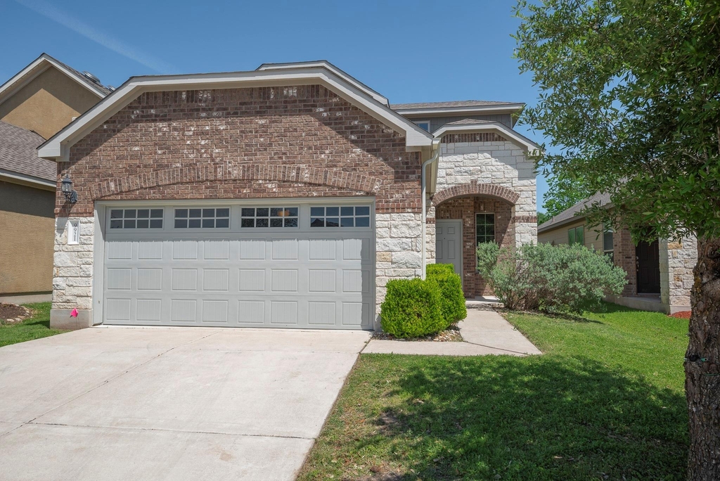 9921 Aly May Dr - Photo 0