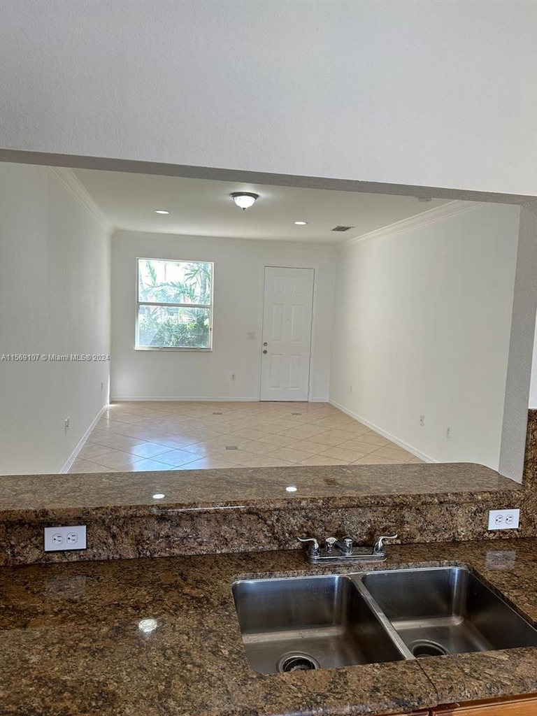 11054 Sw 237 Ln - Photo 1