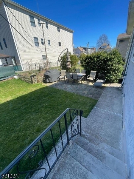 308 Ainsworth St - Photo 13