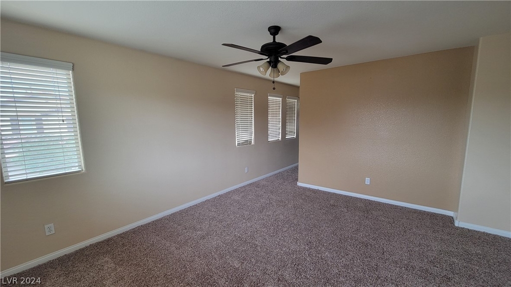 1130 Blue Magenta Avenue - Photo 18