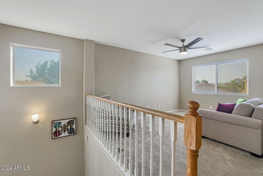 16066 W Moreland Street - Photo 24