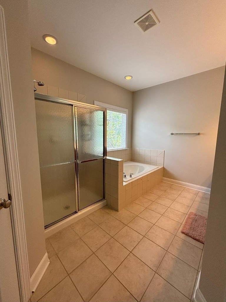 1008 Longwillow Court - Photo 14