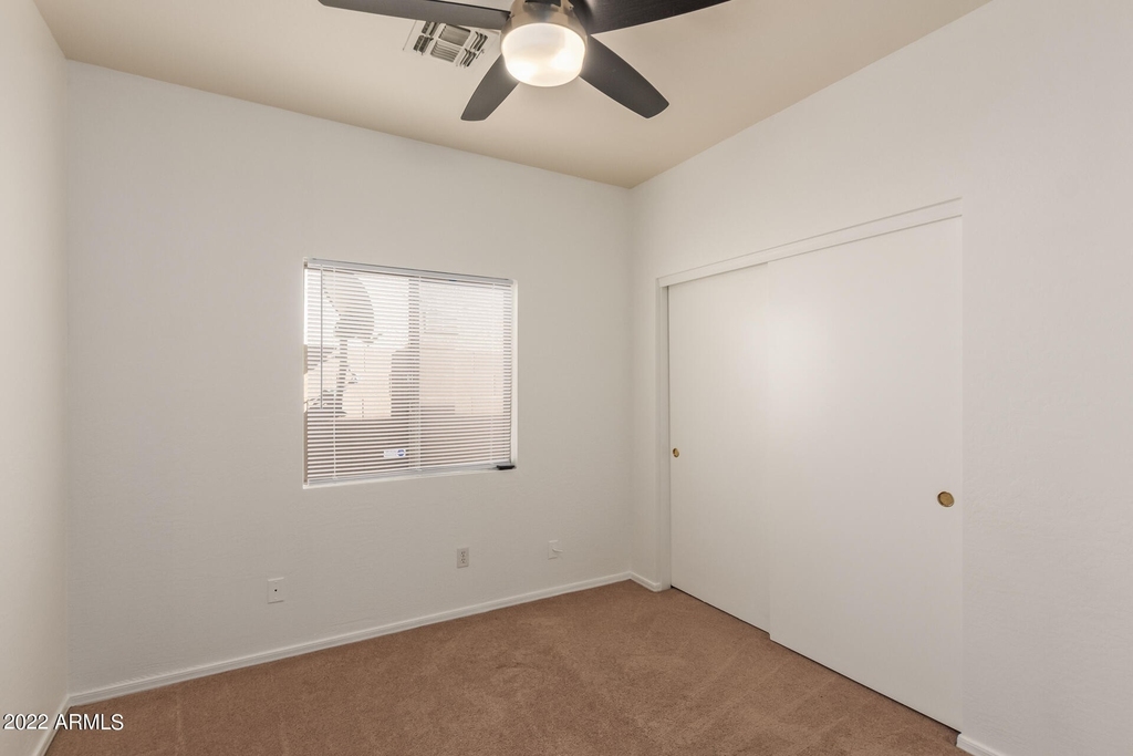 9008 W Hess Street - Photo 20