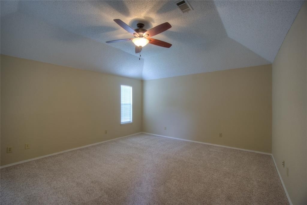 6701 Hornbeam Court - Photo 14