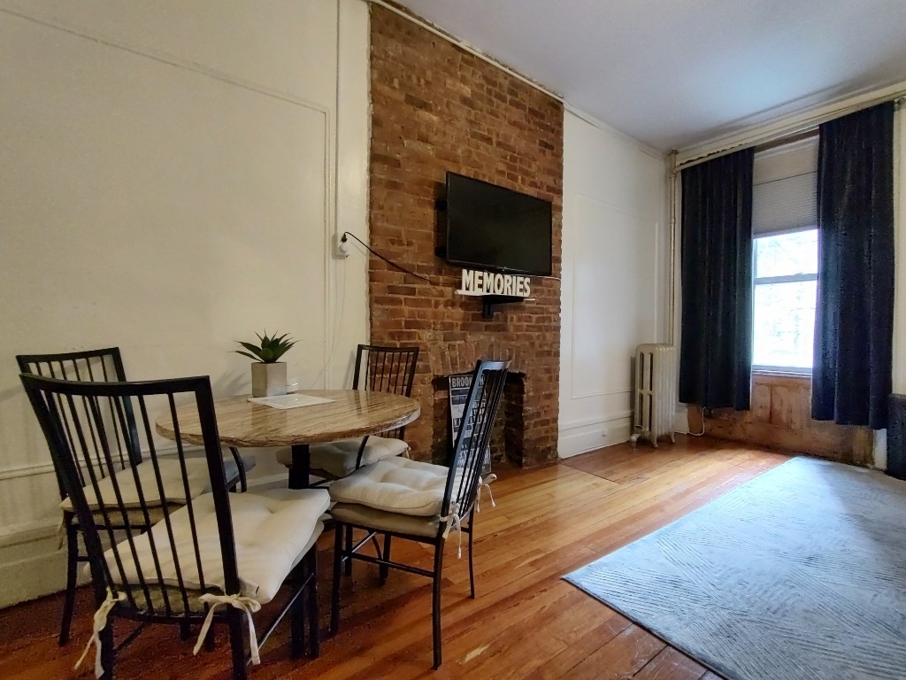 550 West 161st Street - Photo 2