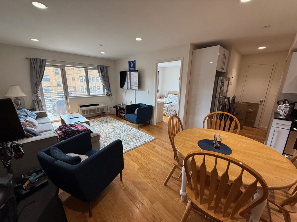 23-15 Astoria Boulevard - Photo 12
