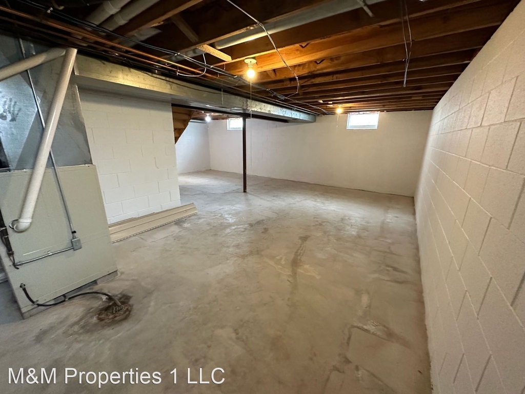 405 Landolt Street - Photo 6