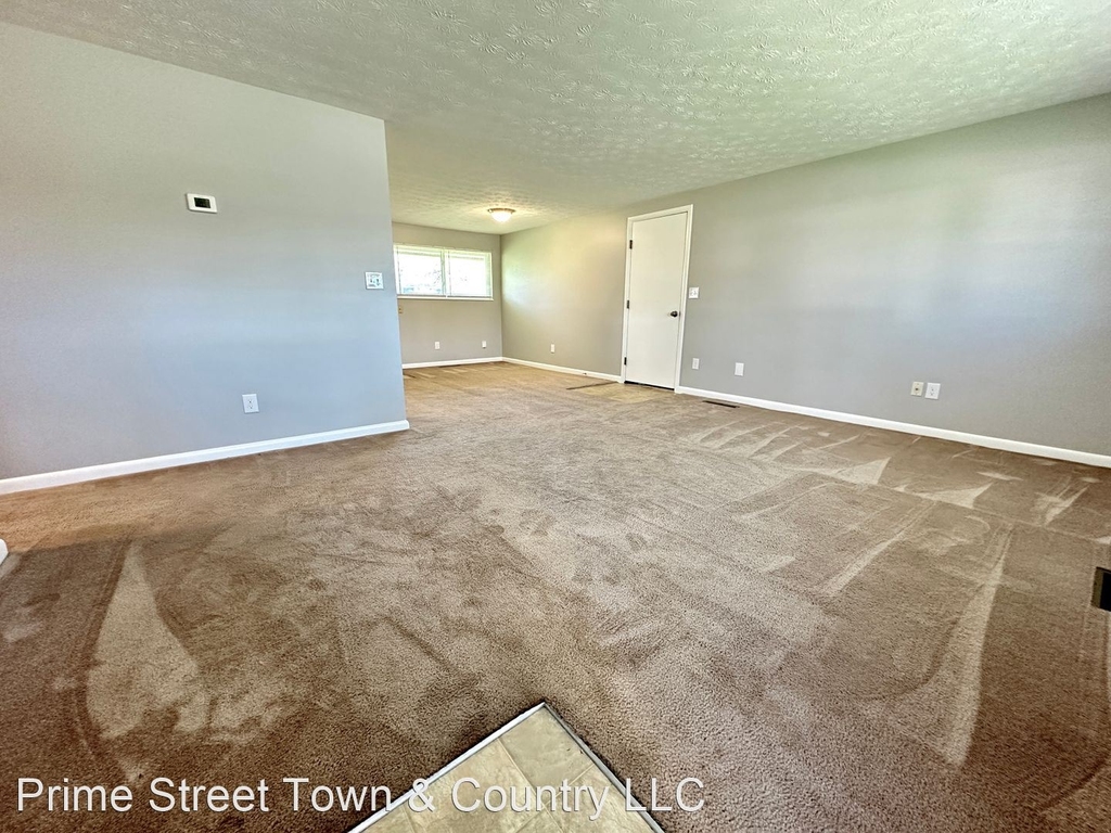 4330 Shroyer Rd. - Photo 1