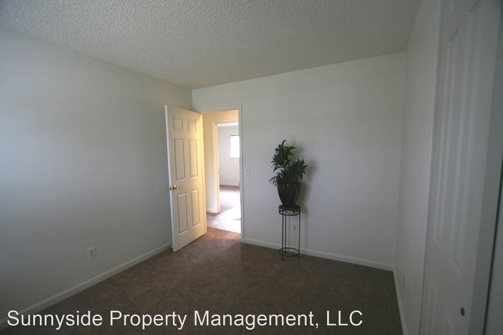 1489 Cottonwood Street - Photo 6