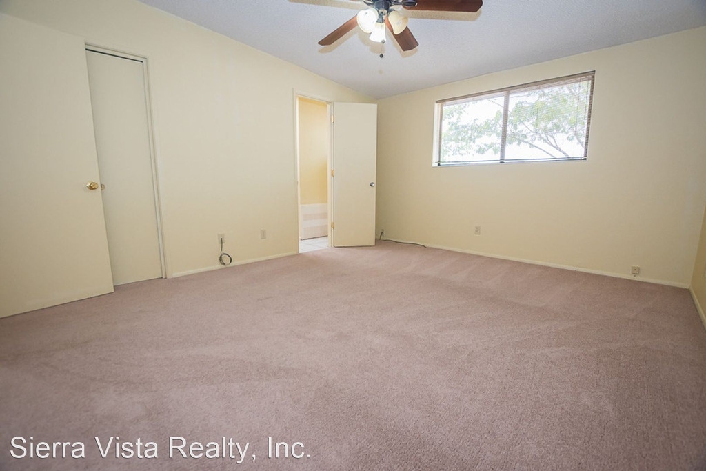 2933 Meadowlark Dr - Photo 21