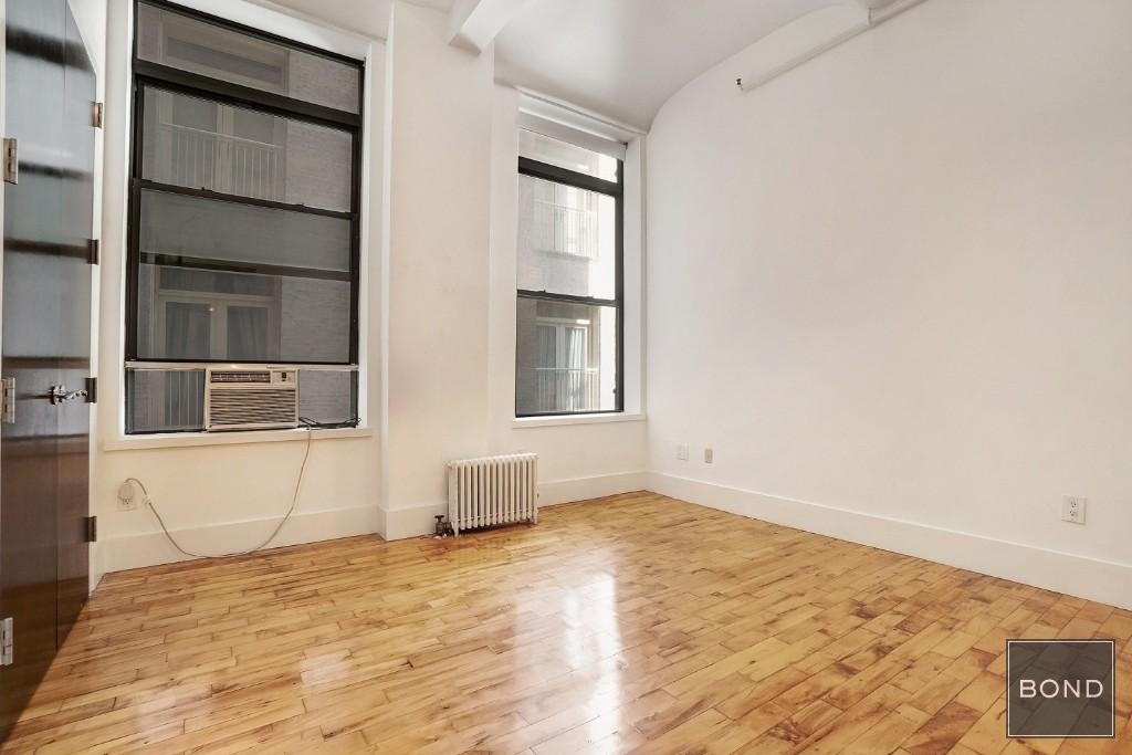 15 West 18th Street - Photo 1