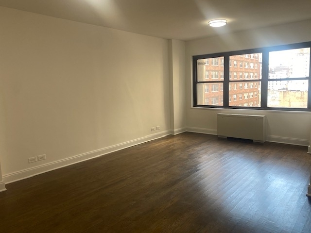 96 5th Avenue - Photo 1