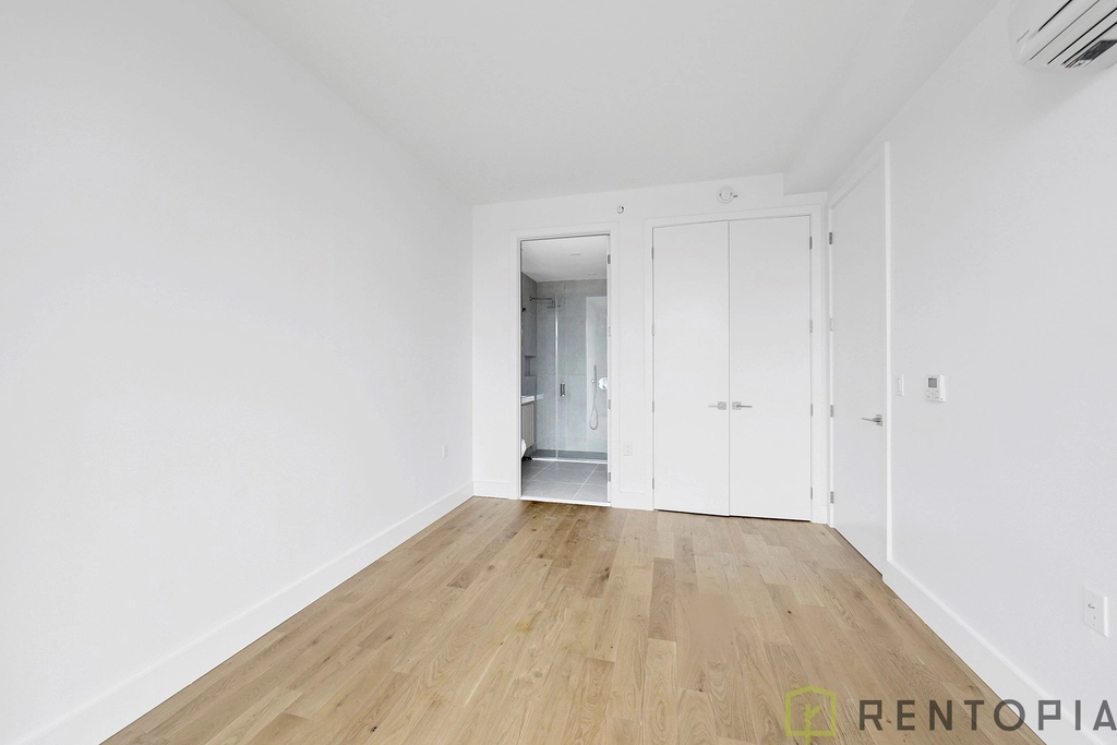 597 Grand Street - Photo 10