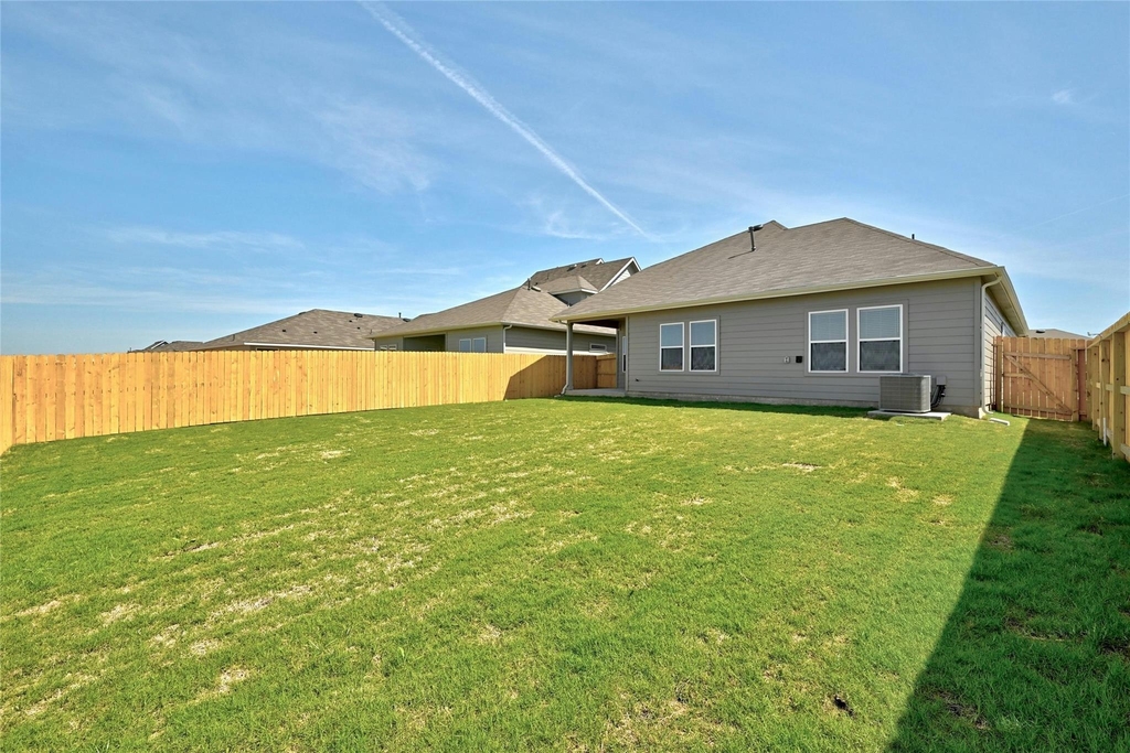 411 Wirecrested Dr - Photo 30