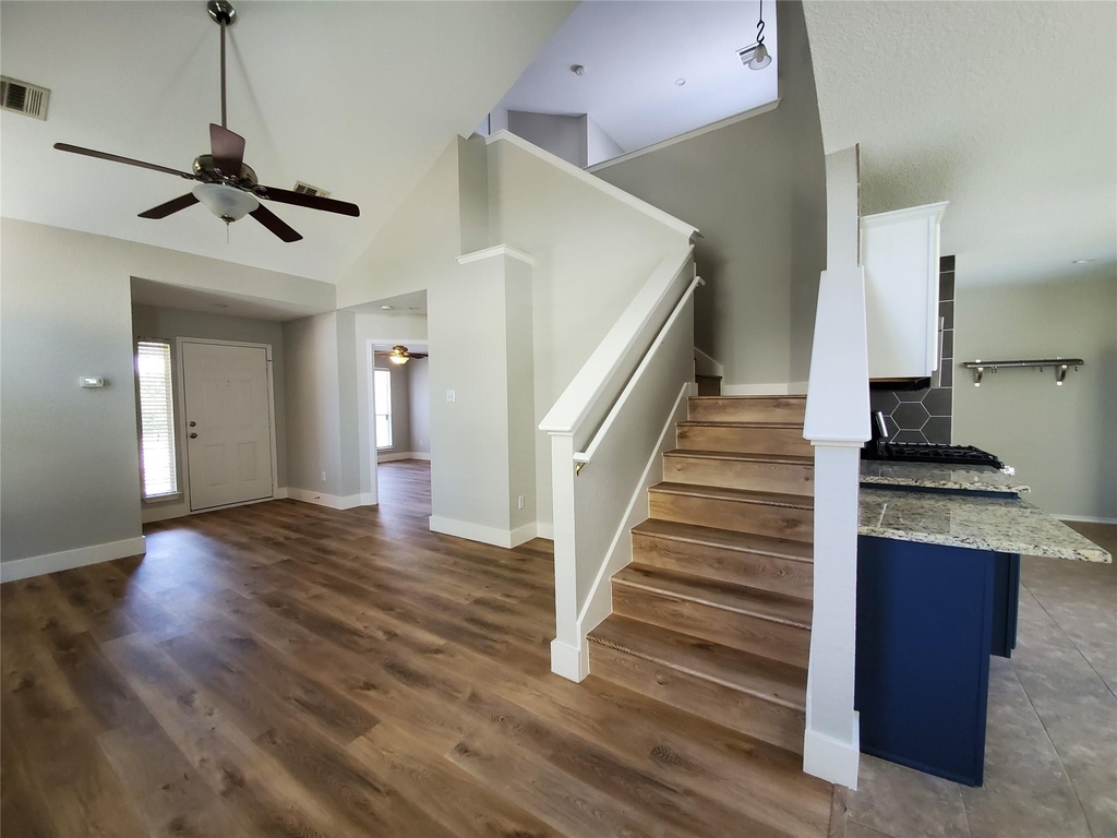 1324 Davis Mountain Loop - Photo 4