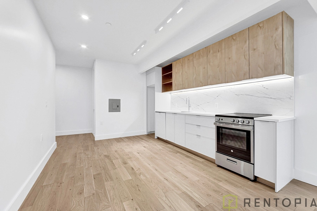 597 Grand Street - Photo 10