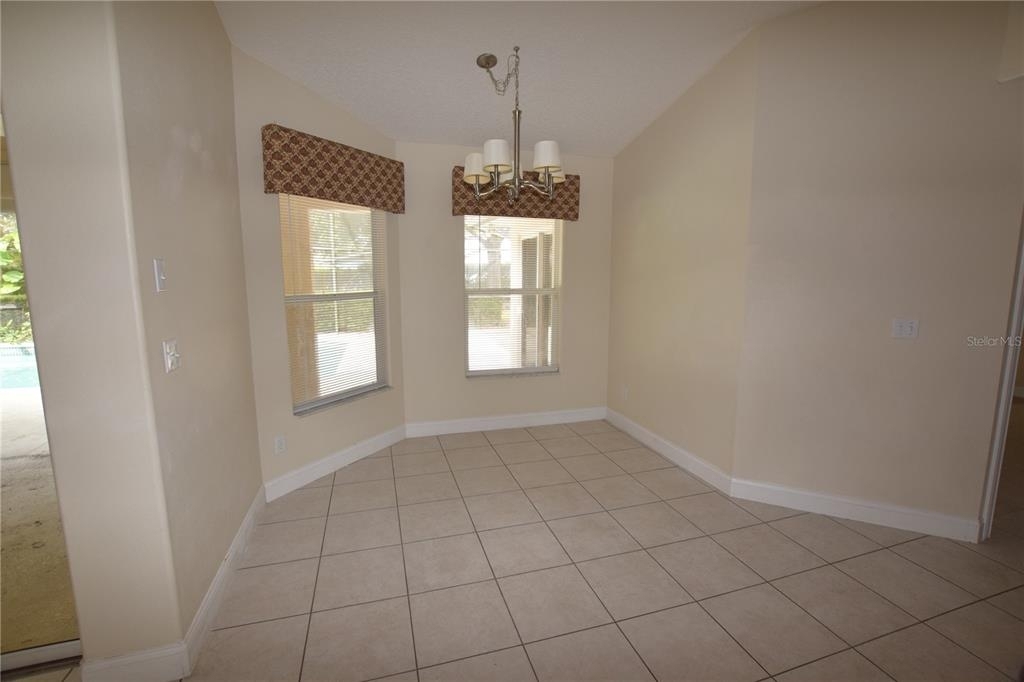 12649 Lake Ridge Circle - Photo 10