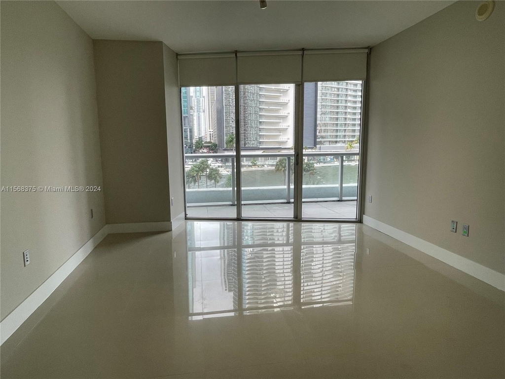 475 Brickell Ave - Photo 8