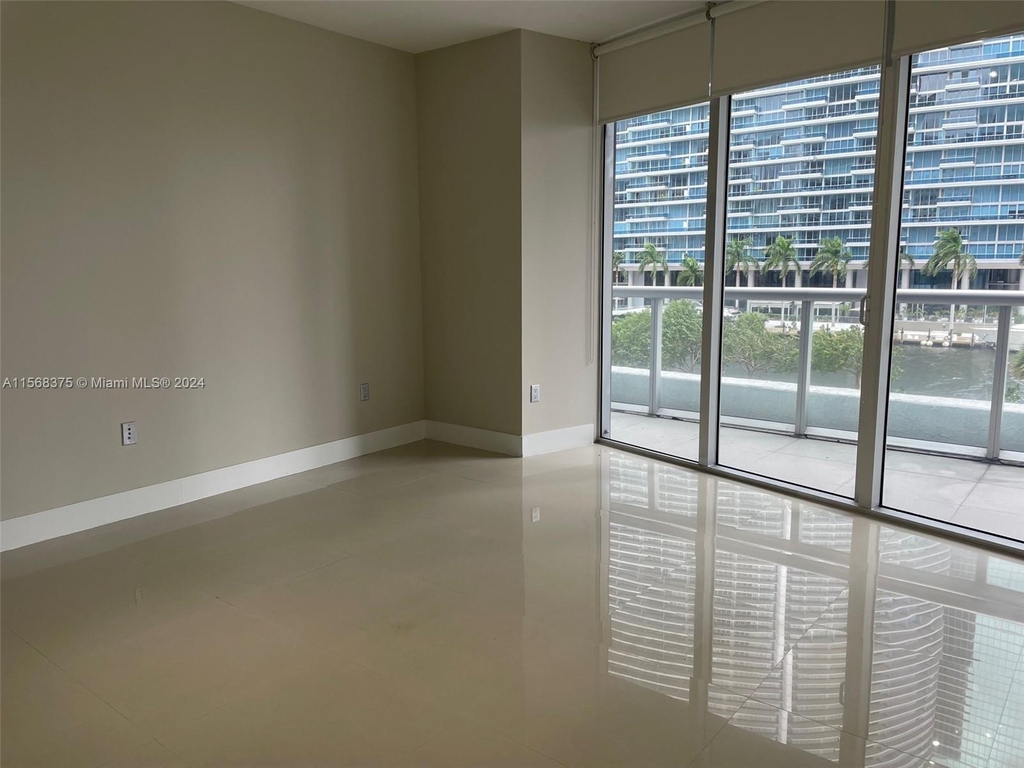 475 Brickell Ave - Photo 9