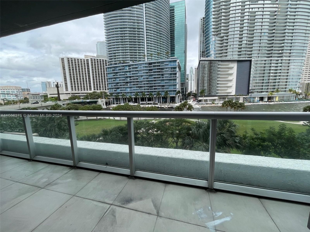 475 Brickell Ave - Photo 6