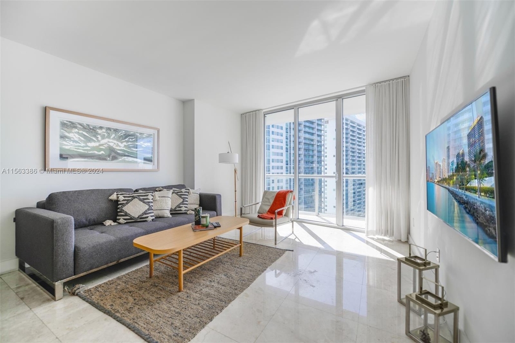 485 Brickell Ave - Photo 6