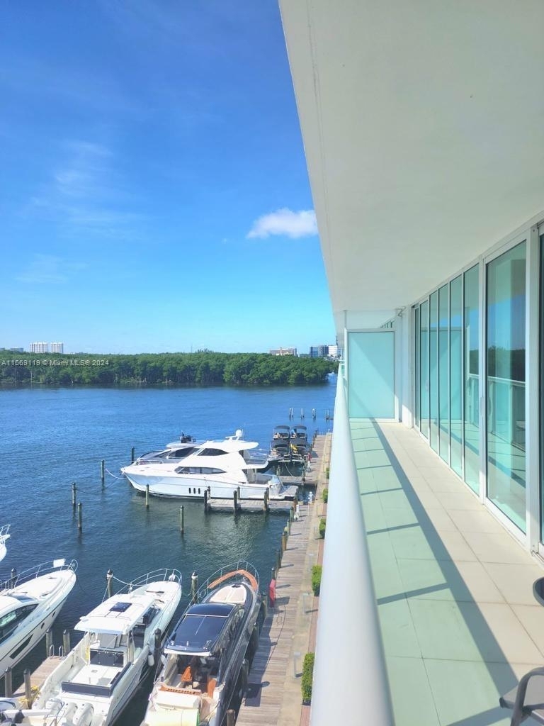 400 Sunny Isles Blvd - Photo 0