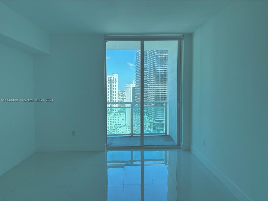 951 Brickell Ave - Photo 6