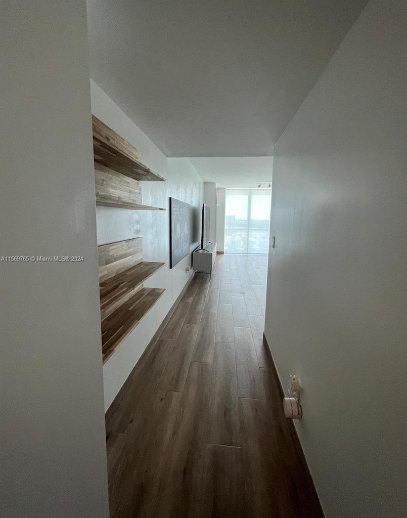 400 Sunny Isles Blvd - Photo 10