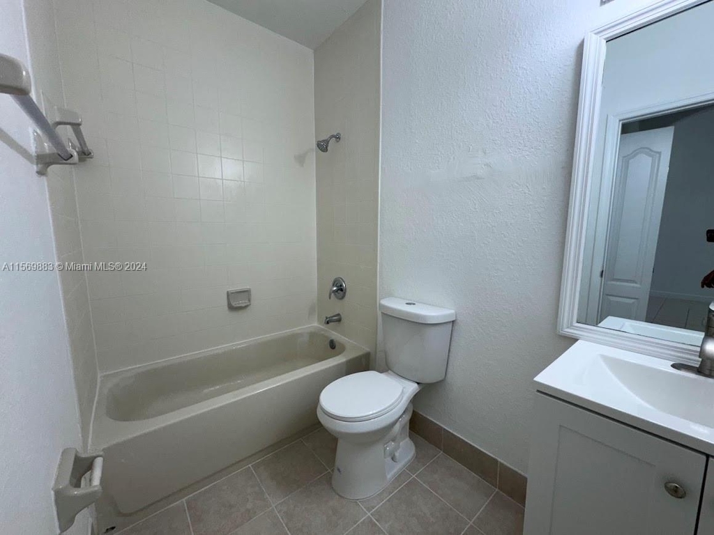 1536 Se 25th St - Photo 20