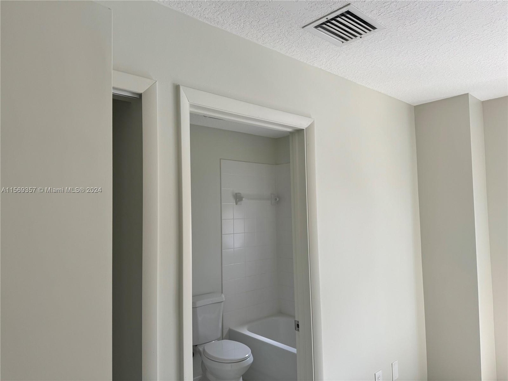 22811 Sw 88th Pl - Photo 5