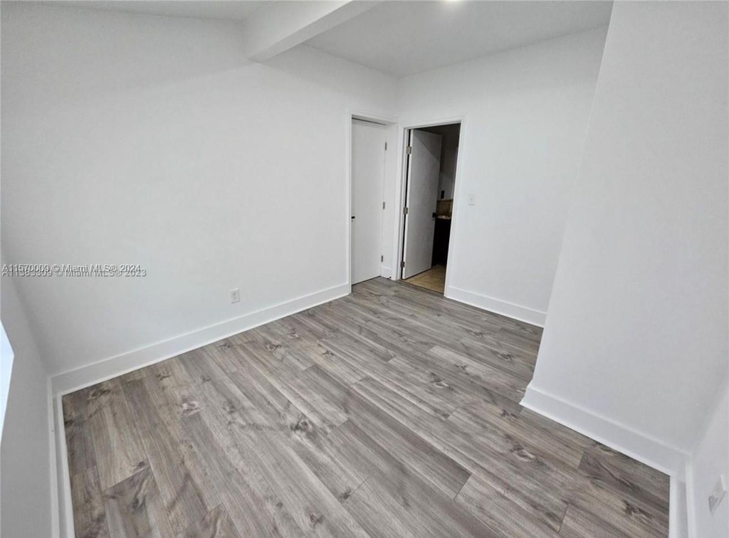 118 Ne 116th St - Photo 12