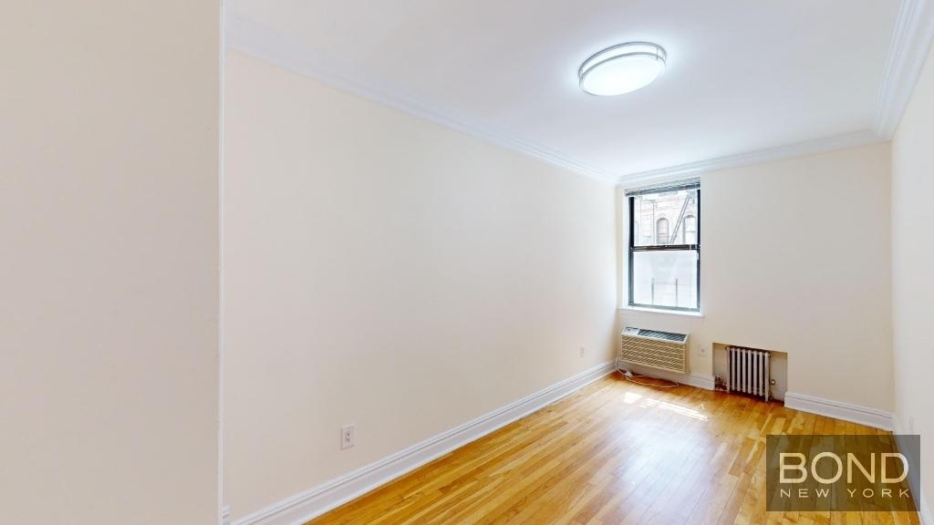 229 East 80th Street - Photo 2