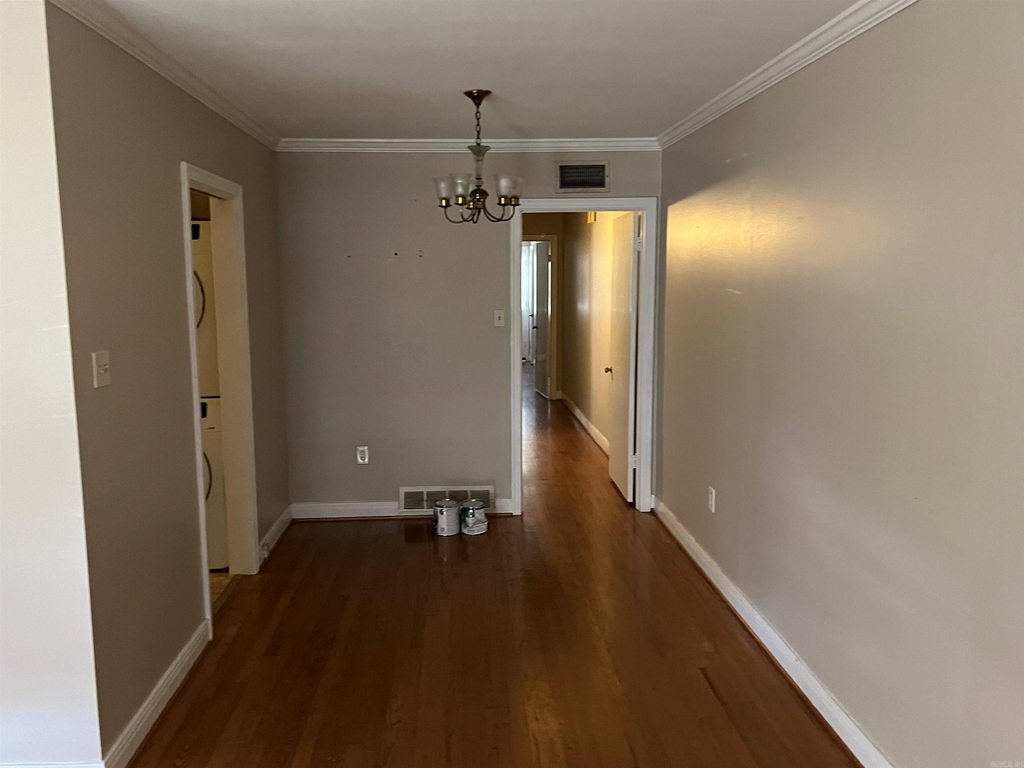 613 N Cedar Street - Photo 3