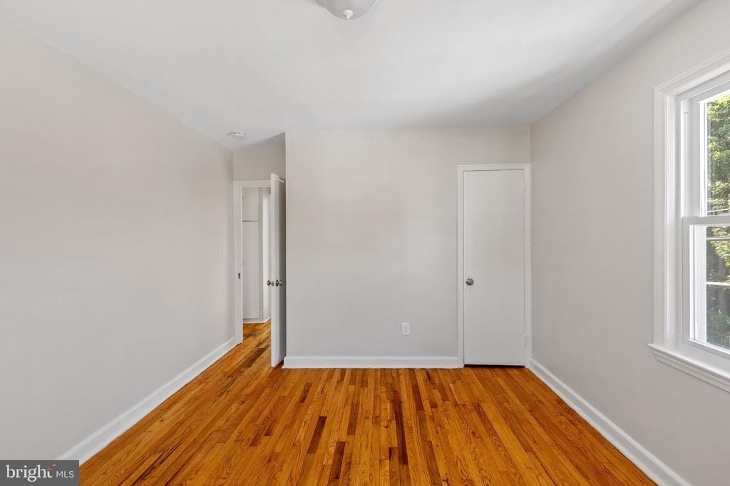 56 W Maple Avenue # - Photo 13