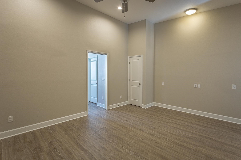 2170 Se Capital Circle - Photo 18