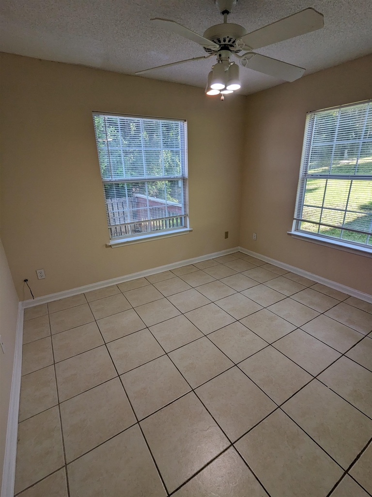 3412 Daylily Lane - Photo 11