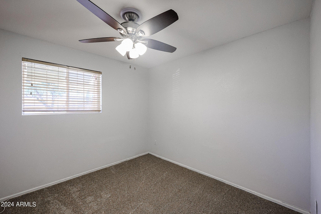 1740 E Camino Del Santo -- - Photo 12