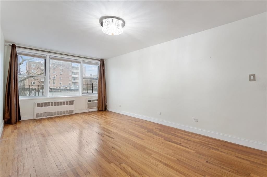 2600 East 21st Street - Photo 2