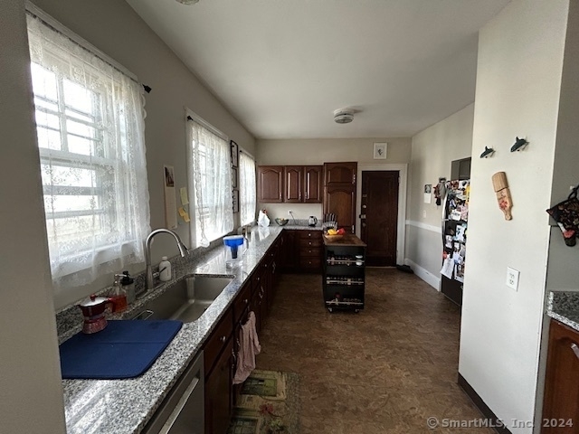 249 Highland Street - Photo 7