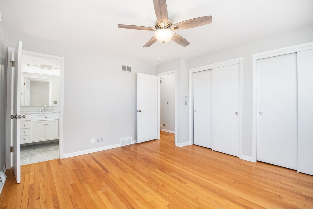 370 Prairie Avenue - Photo 15